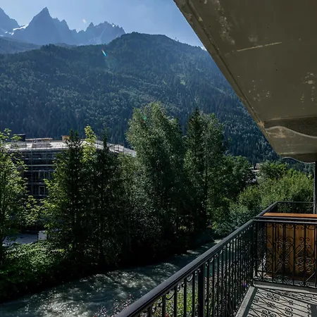 Coeur Des Alpes - A Spacious 3-bedroom With Spectacular Views شقة شامونكس