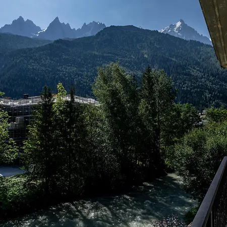 Coeur Des Alpes - A Spacious 3-bedroom With Spectacular Views Chamonix