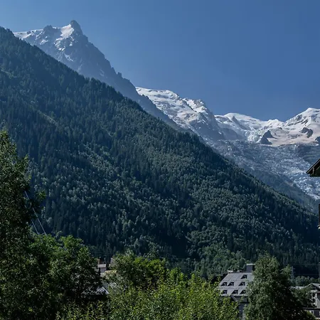 Coeur Des Alpes - A Spacious 3-bedroom With Spectacular Views Lägenhet