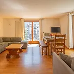 Coeur Des Alpes - A Spacious 3-bedroom With Spectacular Views Appartement