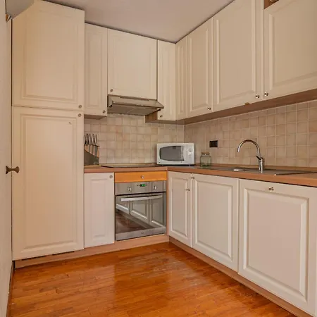 Апартаменты Coeur Des Alpes - A Spacious 3-bedroom With Spectacular Views