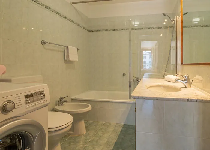 Coeur Des Alpes - A Spacious 3-bedroom With Spectacular Views 霞慕尼