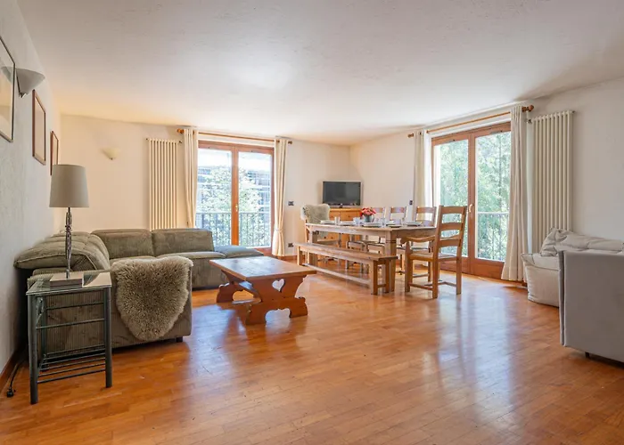 Coeur Des Alpes - A Spacious 3-bedroom With Spectacular Views 霞慕尼